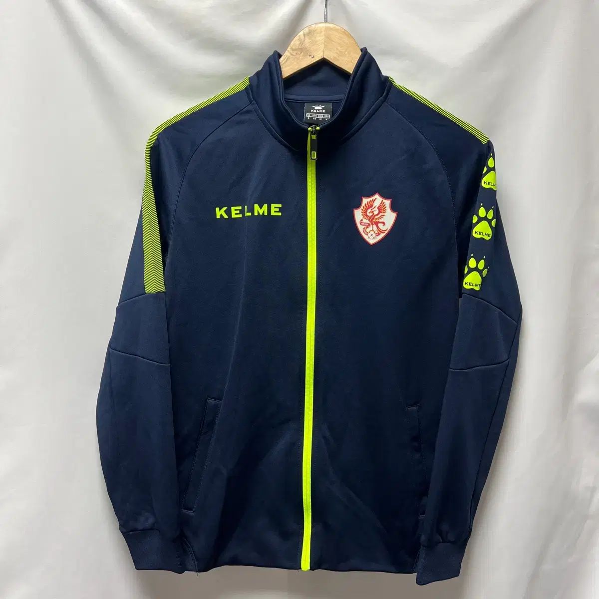 正規品/M KELME(ケルメ) 光州FC トレーナー ネイビー 蛍光 ジップアップ ジャージ ジャケット