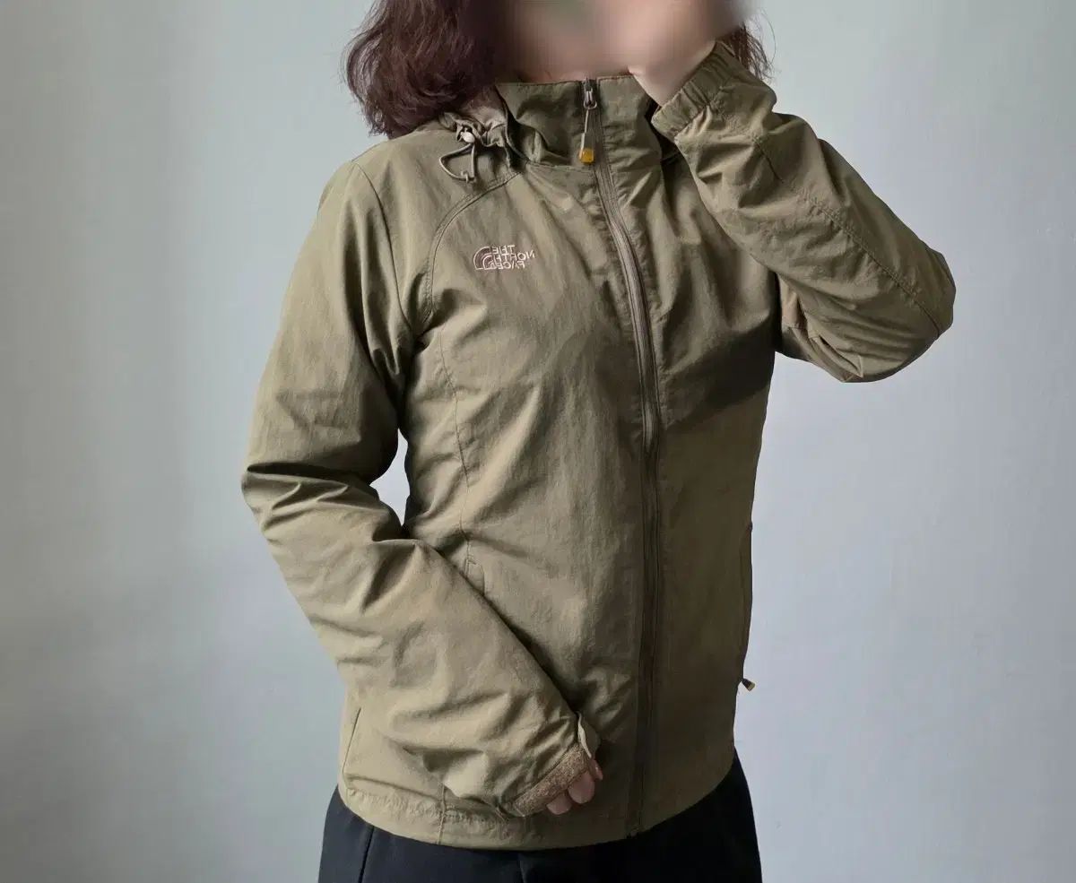 フリップ THE NORTH FACE ザノースフェイス レディース ウィンドブレーカー カーキ