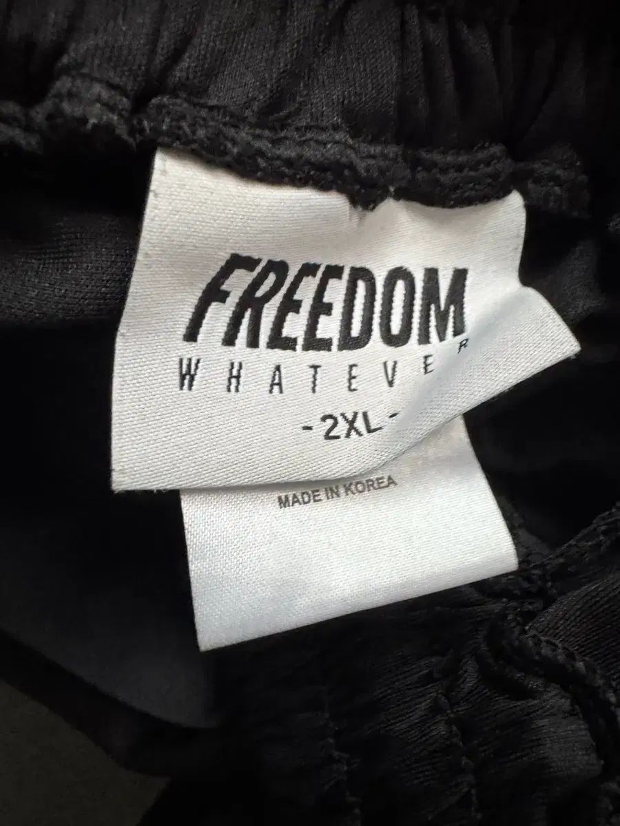 FREEDOM ニュートリション ハーフパンツ ブラック 2XL FREEDOM ニュートリション ハーフパンツ ブラック 2XL