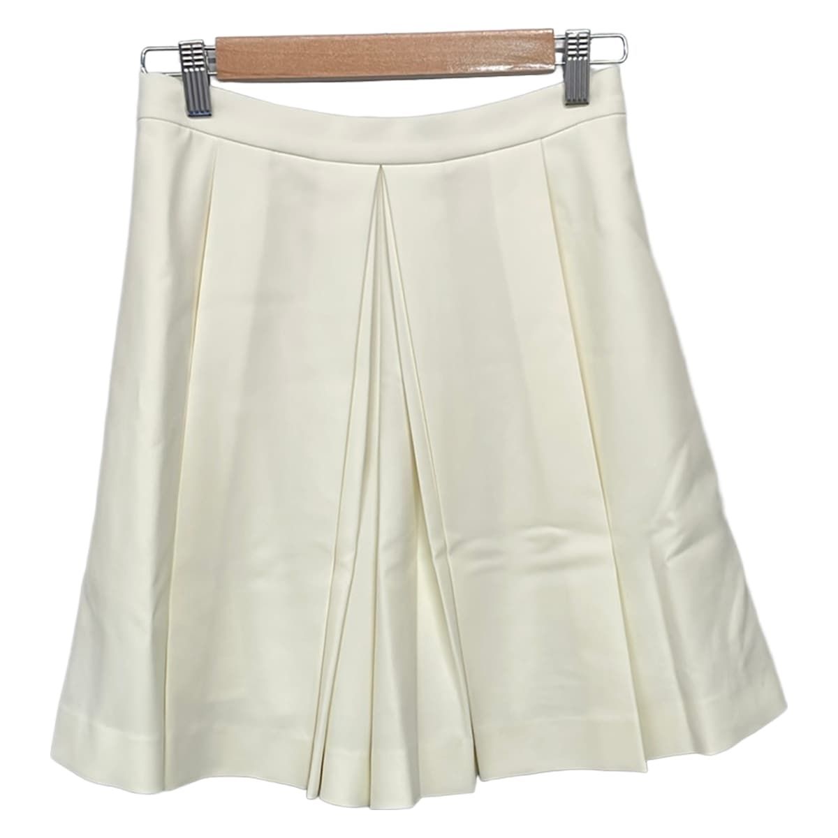 FOXEY NEW YORK(フォクシーニューヨーク) ショートパンツ サイズ38 M レディース美品 - 36682 白