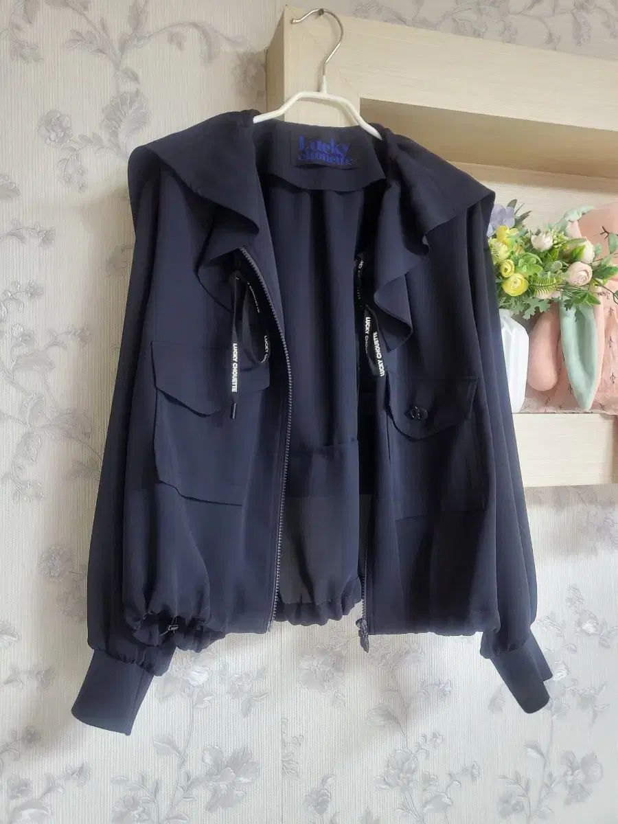 LUCKY CHOUETTE ラッキーシュエトゥ ポリ ジャケット