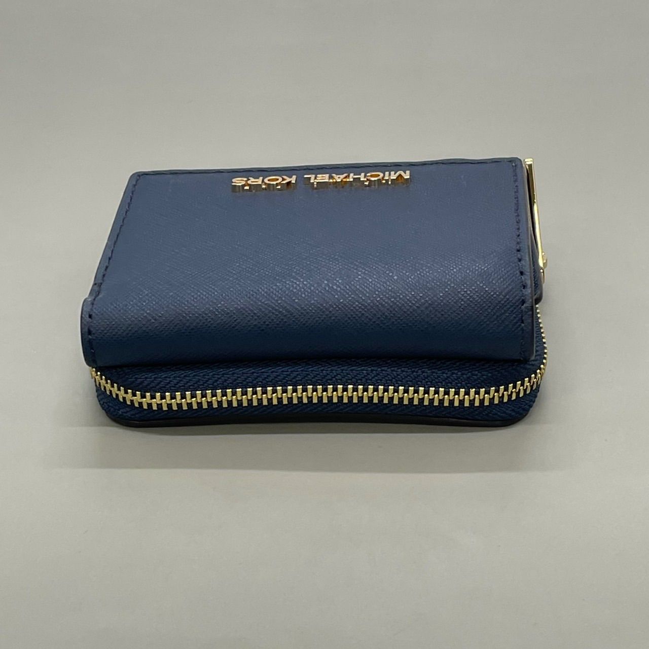 極美品 MICHAEL KORS マイケルコース 三つ折り財布 ロゴ ゴールド金具 