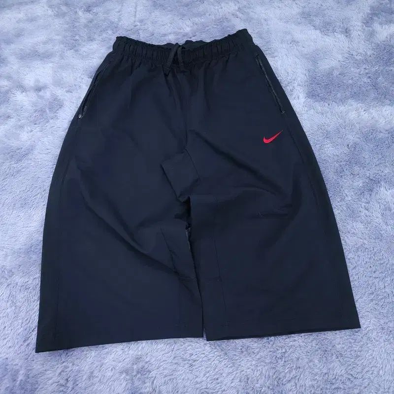 L NIKE ハーフパンツ | 0521A05