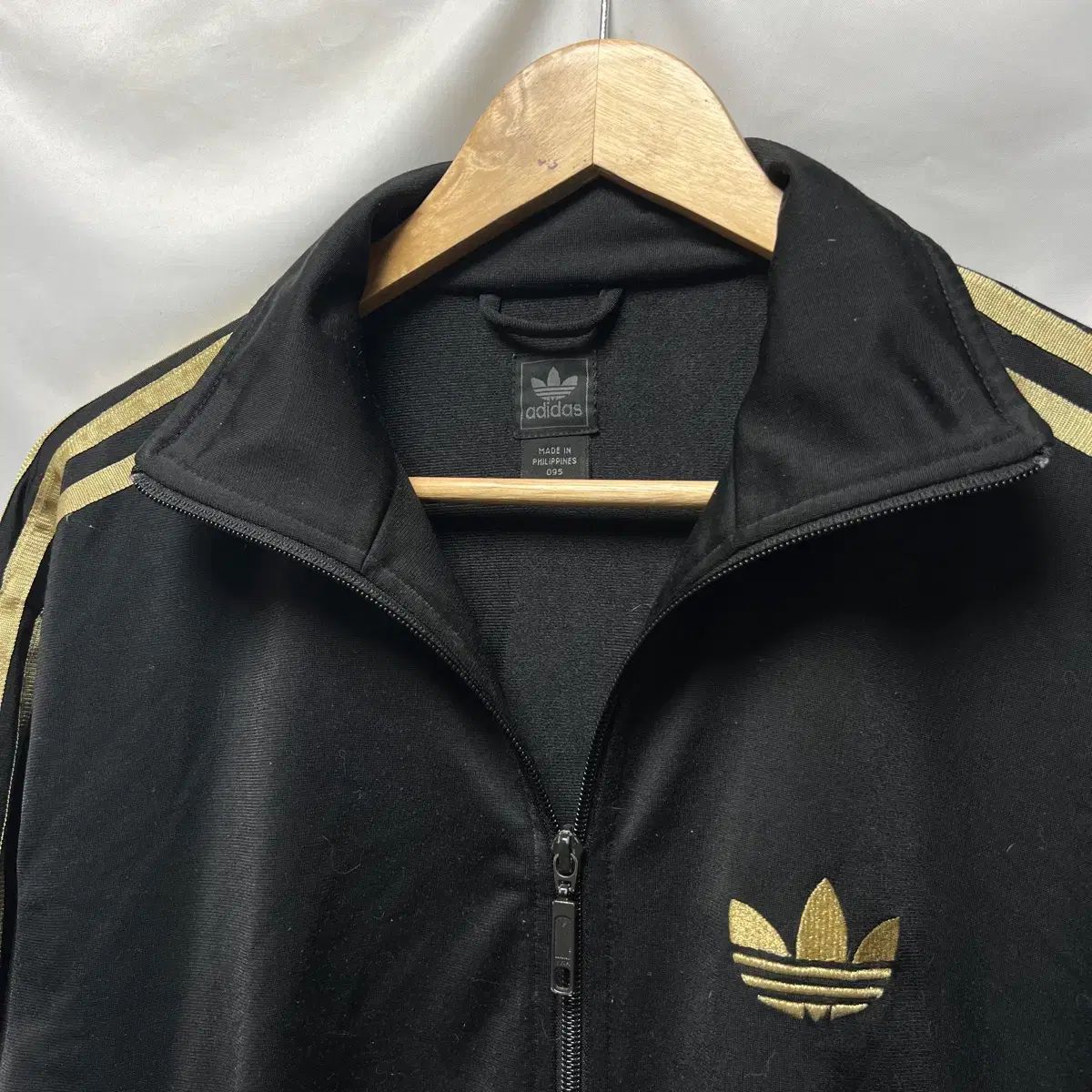 正規品/95 アディダス 旧ファイヤーバード ブラックゴールド トラックジャージ