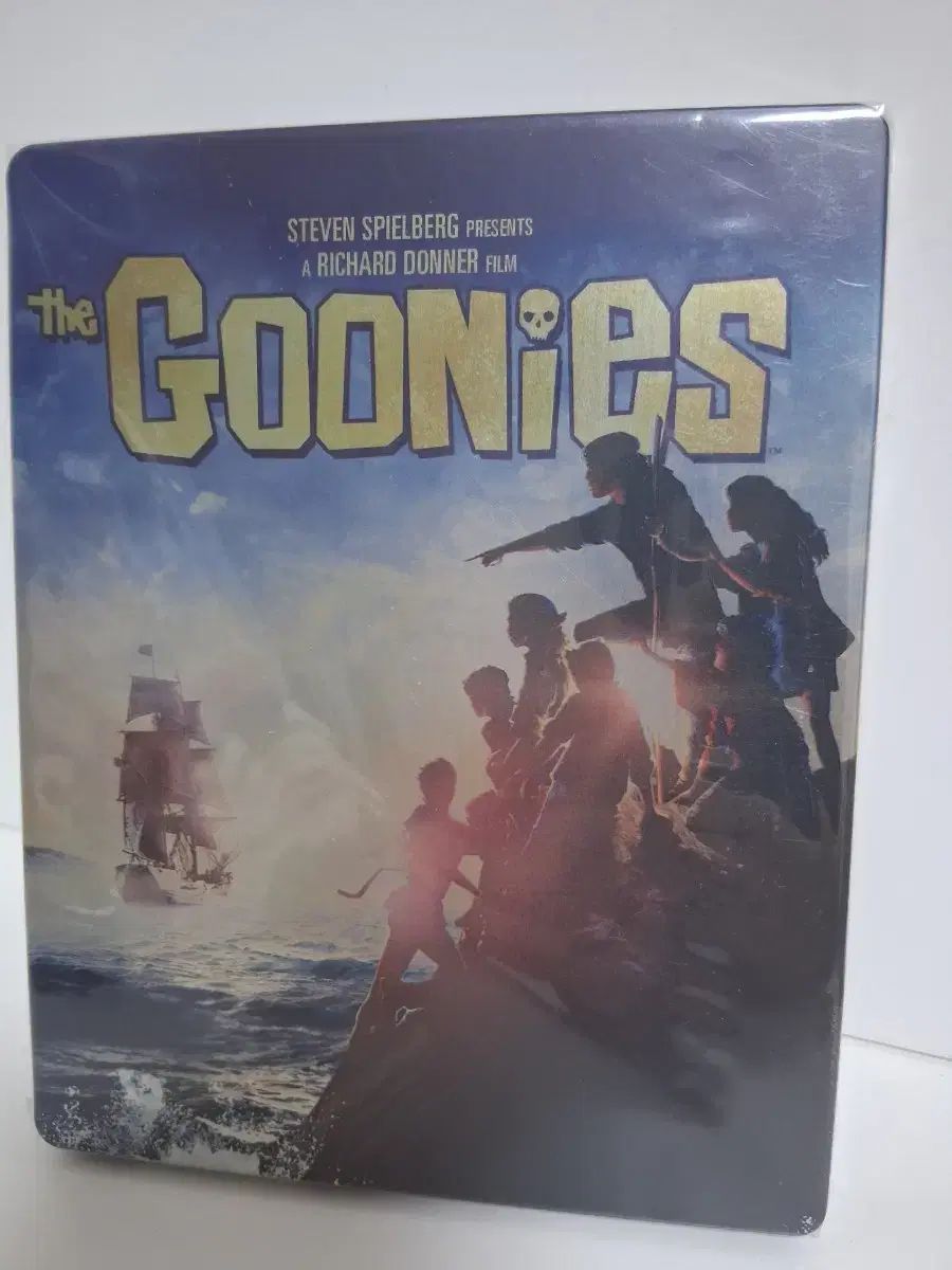 (未開封) グーニーズ The Goonies 映画 ブルーレイ スティールブック
