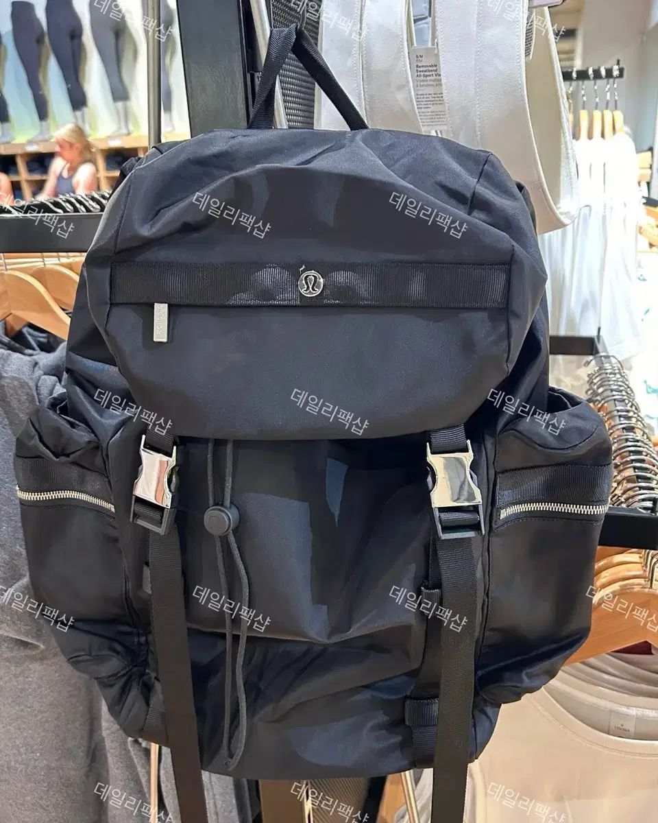 ルルレモン ワンダーラスト 14L ブラック