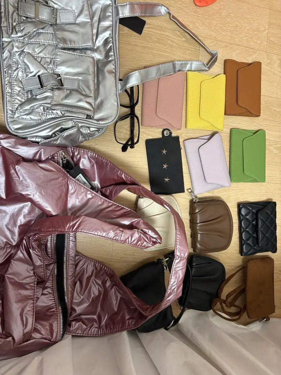 ニューニュー バッグ 財布 新品 まとめ