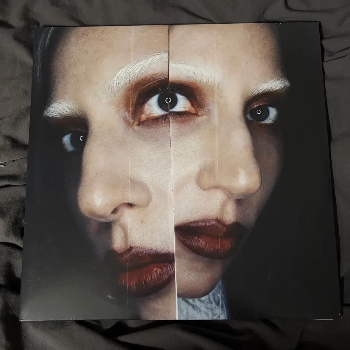 レディー・ガガ ( Lady Gaga ) MAYHEM 限定版 限定盤 期間限定 LP レディー・ガガ ( Lady Gaga ) MAYHEM 限定版 限定盤 期間限定 LP