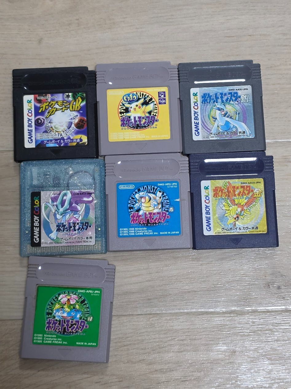 ゲームボーイ カラー ポケモン 金 銀 ピカチュウ クリスタル 青 緑 GB