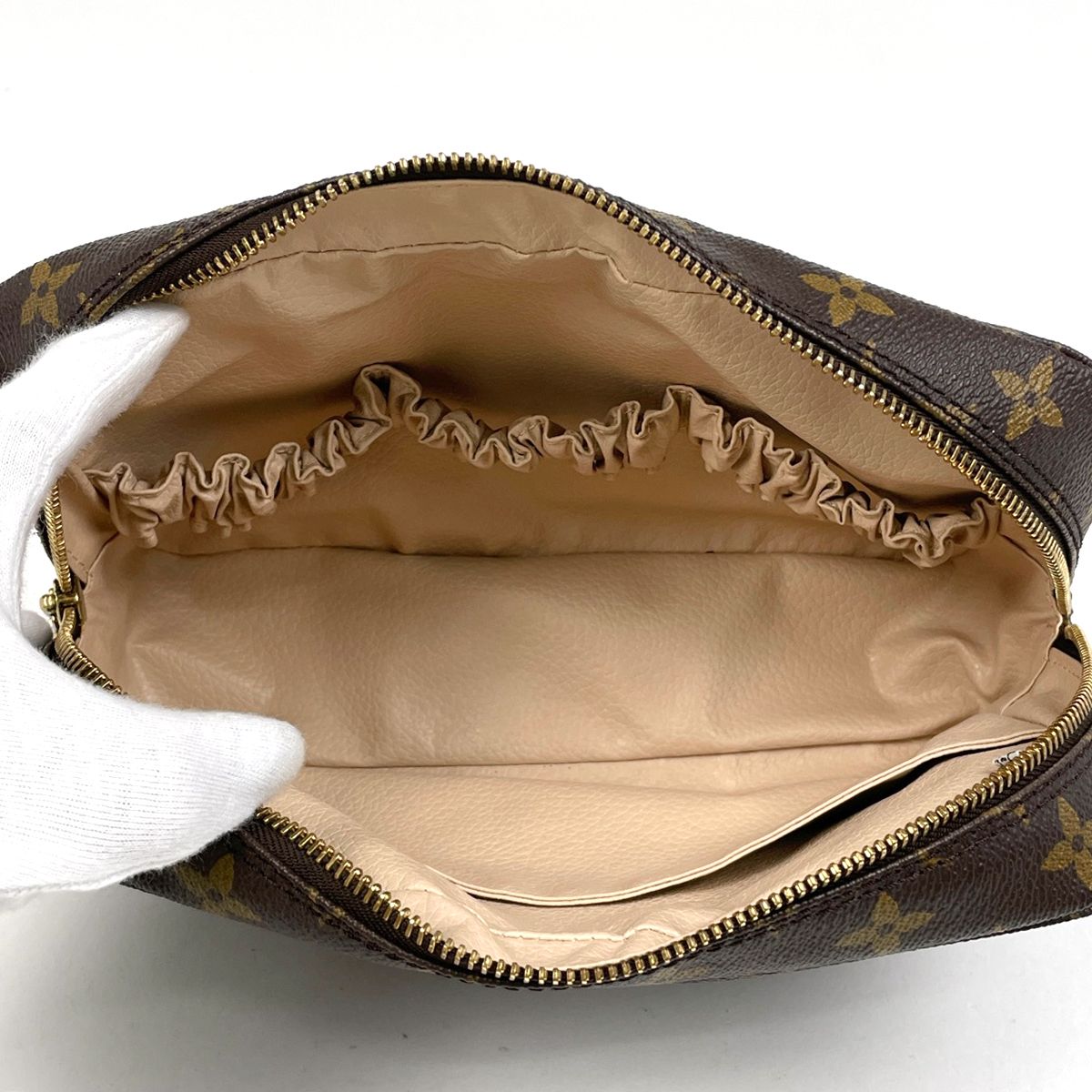 ルイ・ヴィトン Louis Vuitton トゥルース トワレット23 セカンド ルイ・ヴィトン Louis Vuitton トゥルース トワレット23 セカンド
