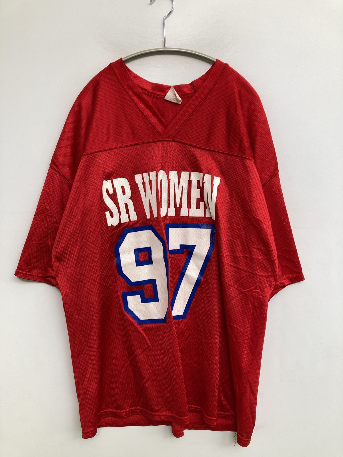SOULLAND Tシャツ/カットソー L レッド 前面プリント バックプリント ブランドロゴ ミドル丈 半袖 Vネック メンズ