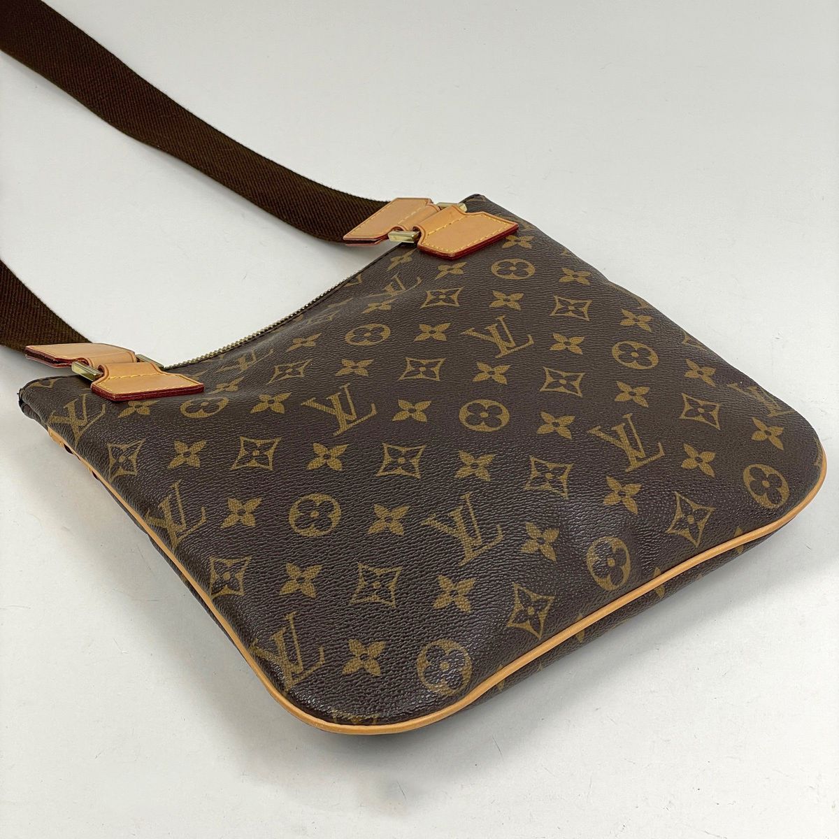 ルイ・ヴィトン Louis Vuitton ポシェット ボスフォール 斜め掛け