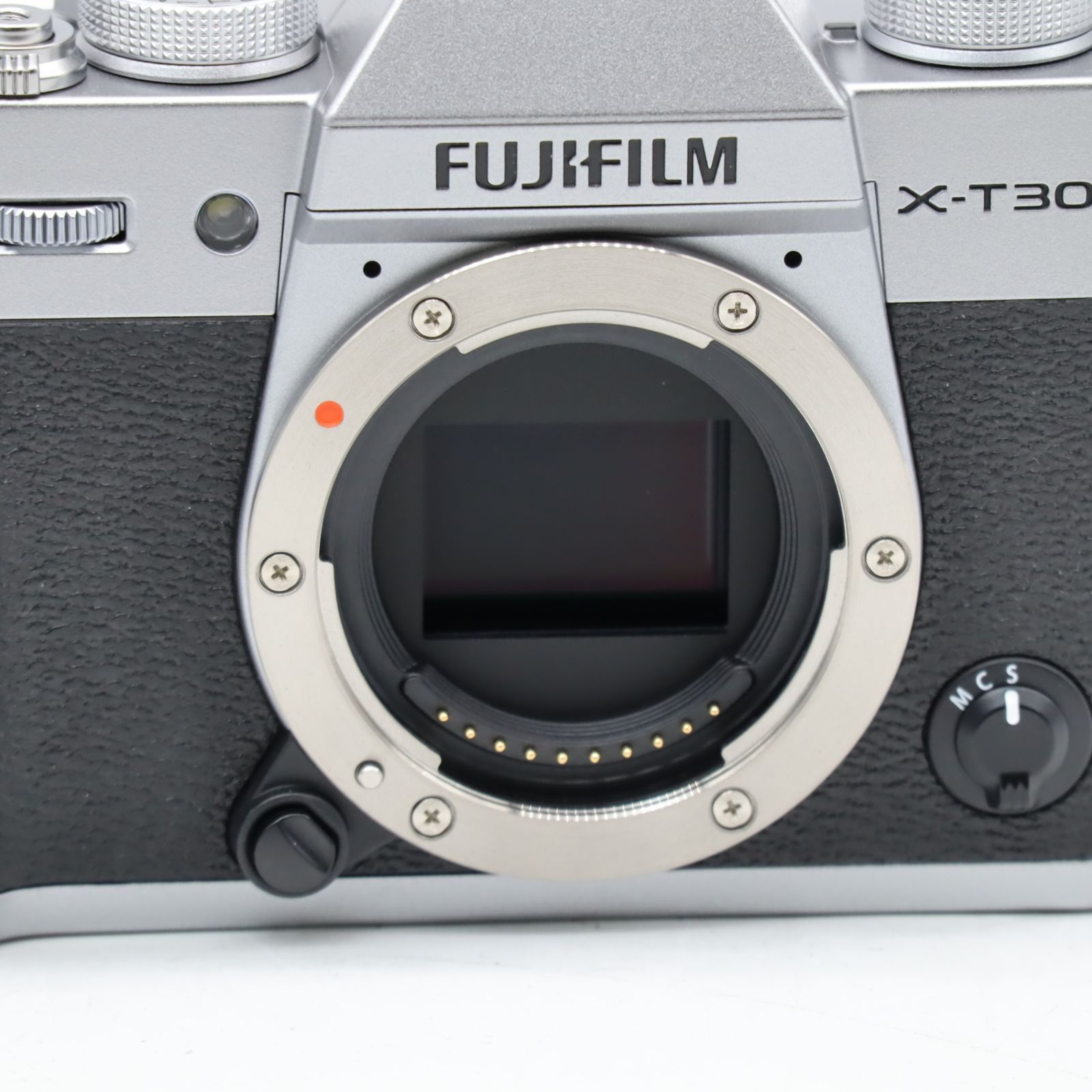 FUJIFILM X-T30 III ボディ シルバー　ショット数 1165 FUJIFILM X-T30 III ボディ シルバー ショット数 1165 - メルカリ