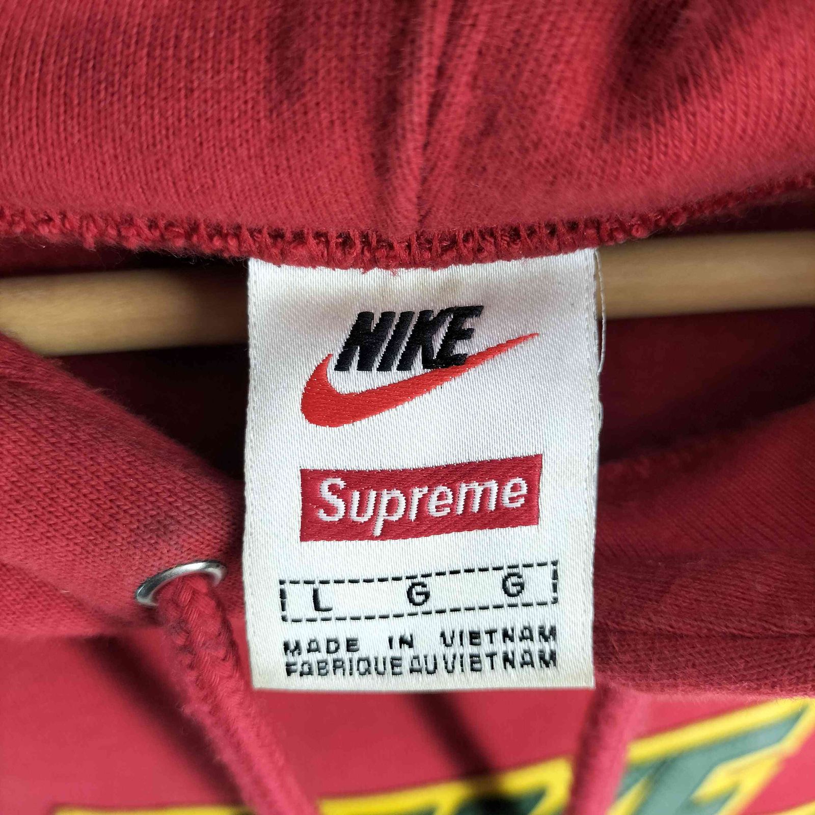 シュプリーム Supreme 19AW Leather Appkique Hooded Sweatshirt