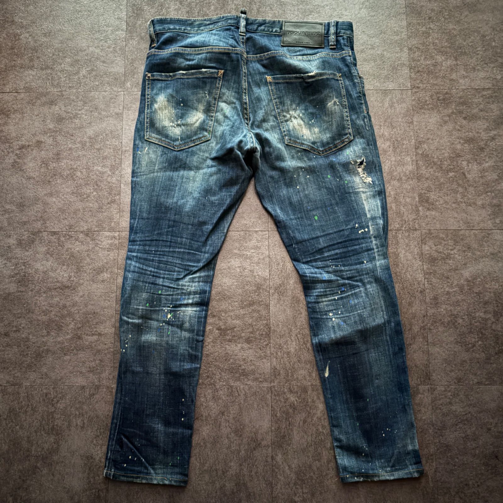 ディースクエアード DSQUARED2 デニム ジーンズ ジーパン SkaterJean スケーター S71LB0635 イタリア製 ストレッチ 濃紺 ダメージ クラッシュ 加工 ヒゲ 48 L ビッグタグ アメカジ y2k グランジ パンク ストリート 古着