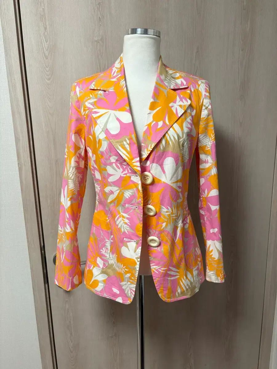 ESCADA SPORT フラワーパータン コットンジャケット