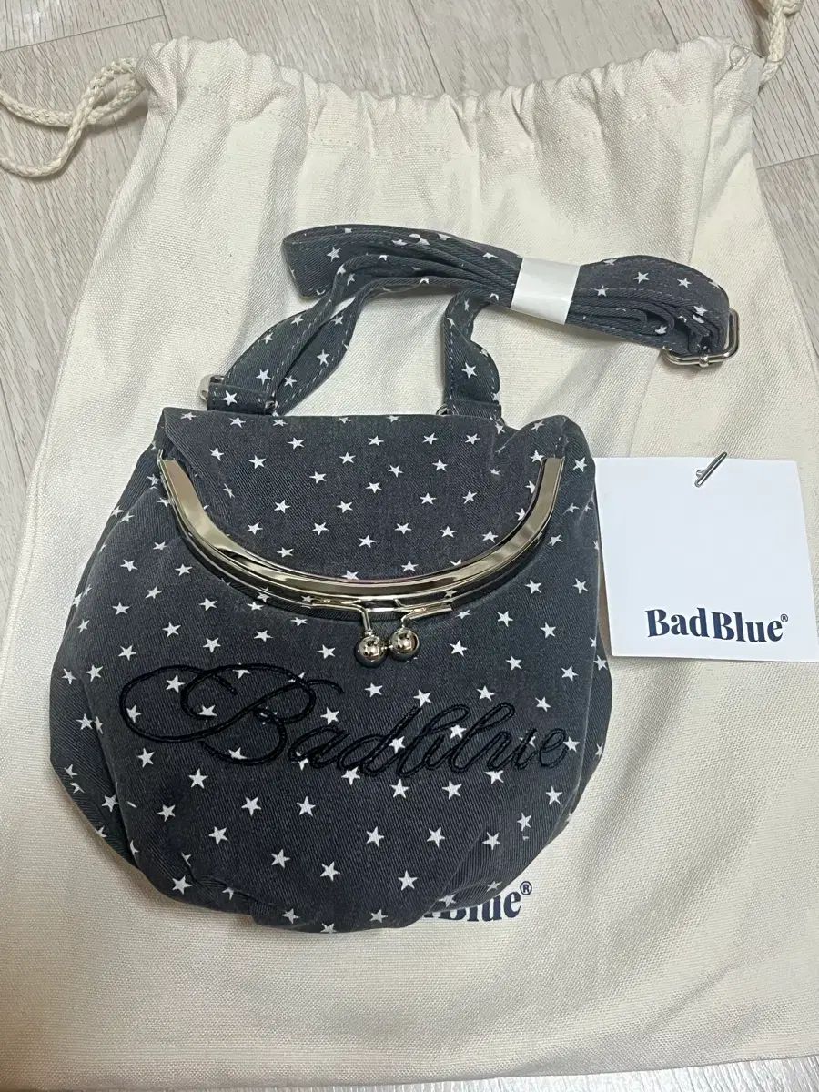Badblue 뱃블루 Star Bao Bag Charcoal 新品 8,818円