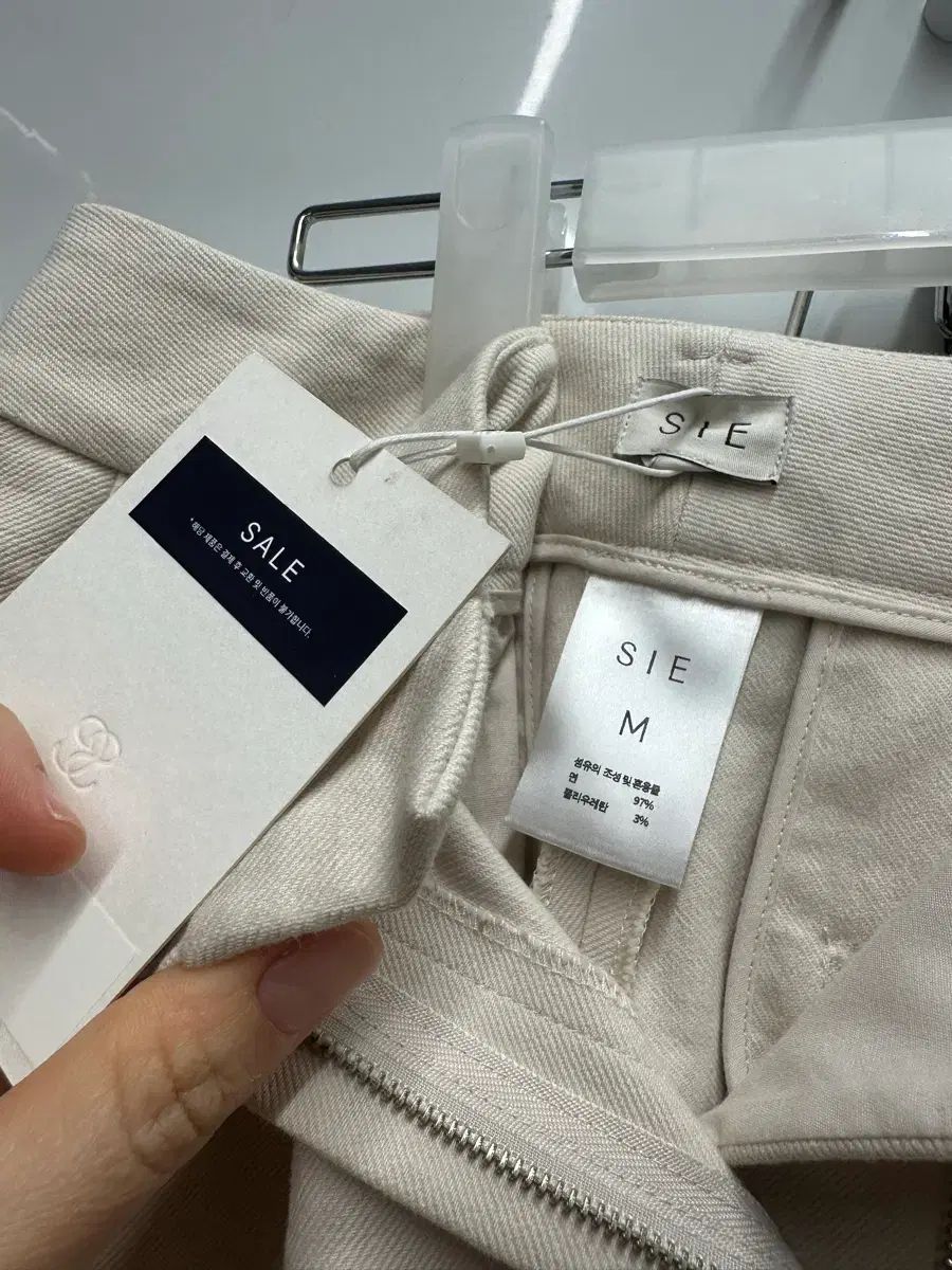 シエ メイ コットン ショートパンツ M クリーム