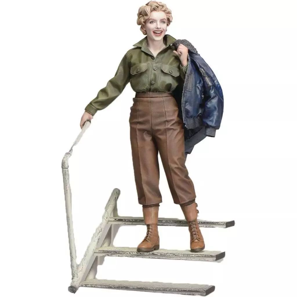 【新品】プラモデル 1/8 マリリン・モンロー U.S.O.ツアー 1954 [411-200557TP]