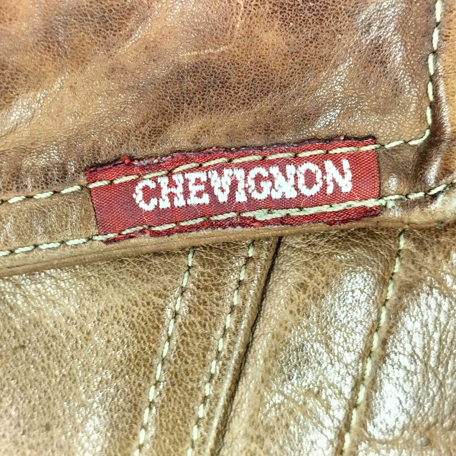 シェビニオン CHEVIGNON コンバーチブル 2WAY レザー ダウン