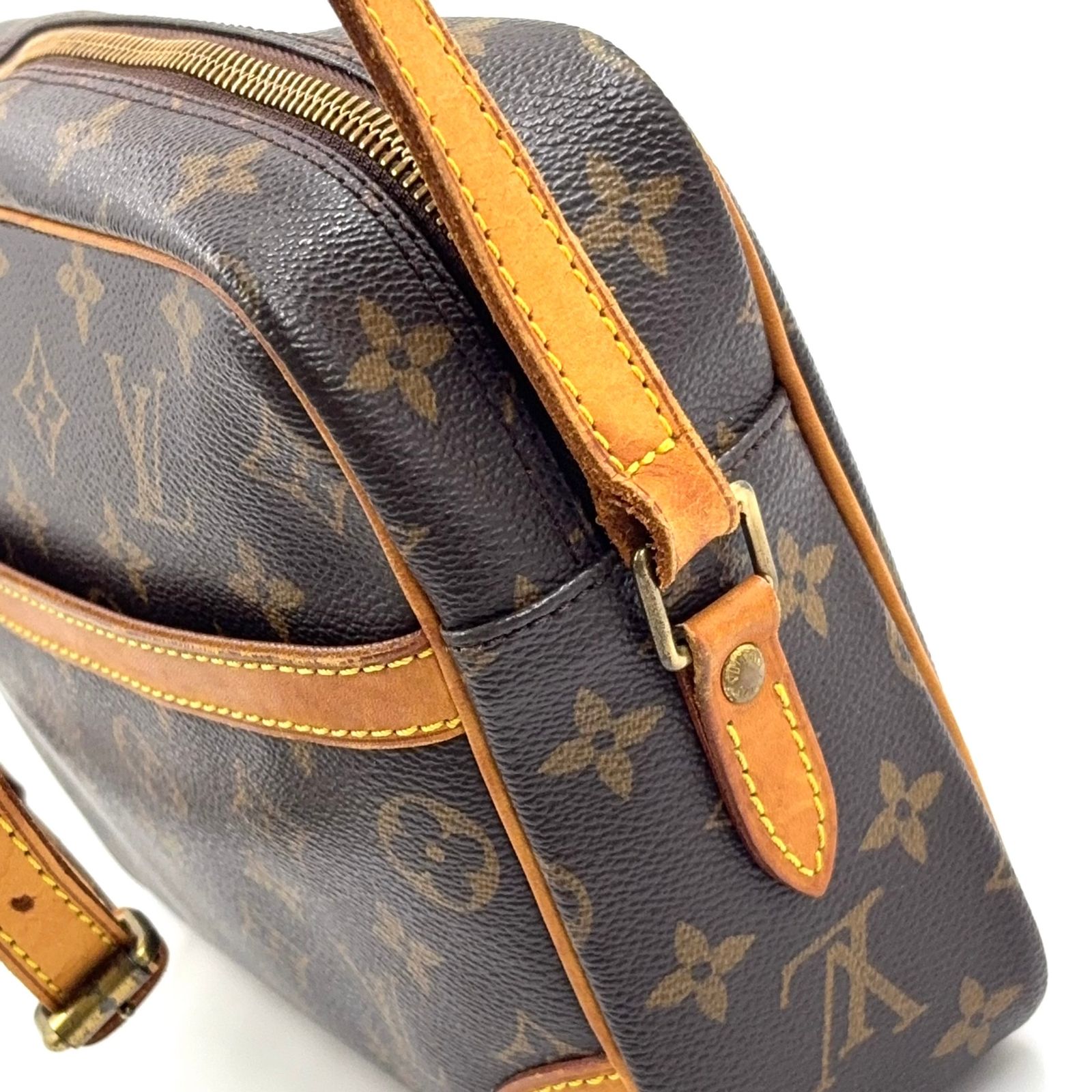 新着】LOUIS VUITTON トロカデロ27 モノグラム モノグラム レザー×PVC 