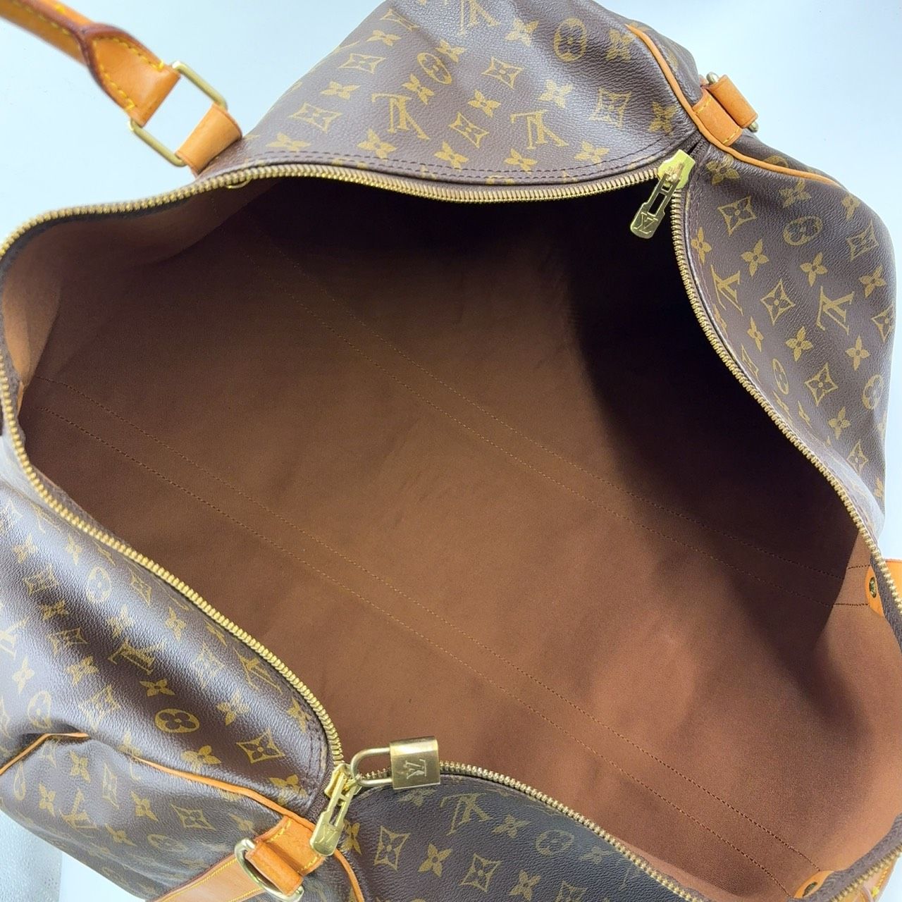 新着】LOUIS VUITTON キーポル バンドリエール60 モノグラム