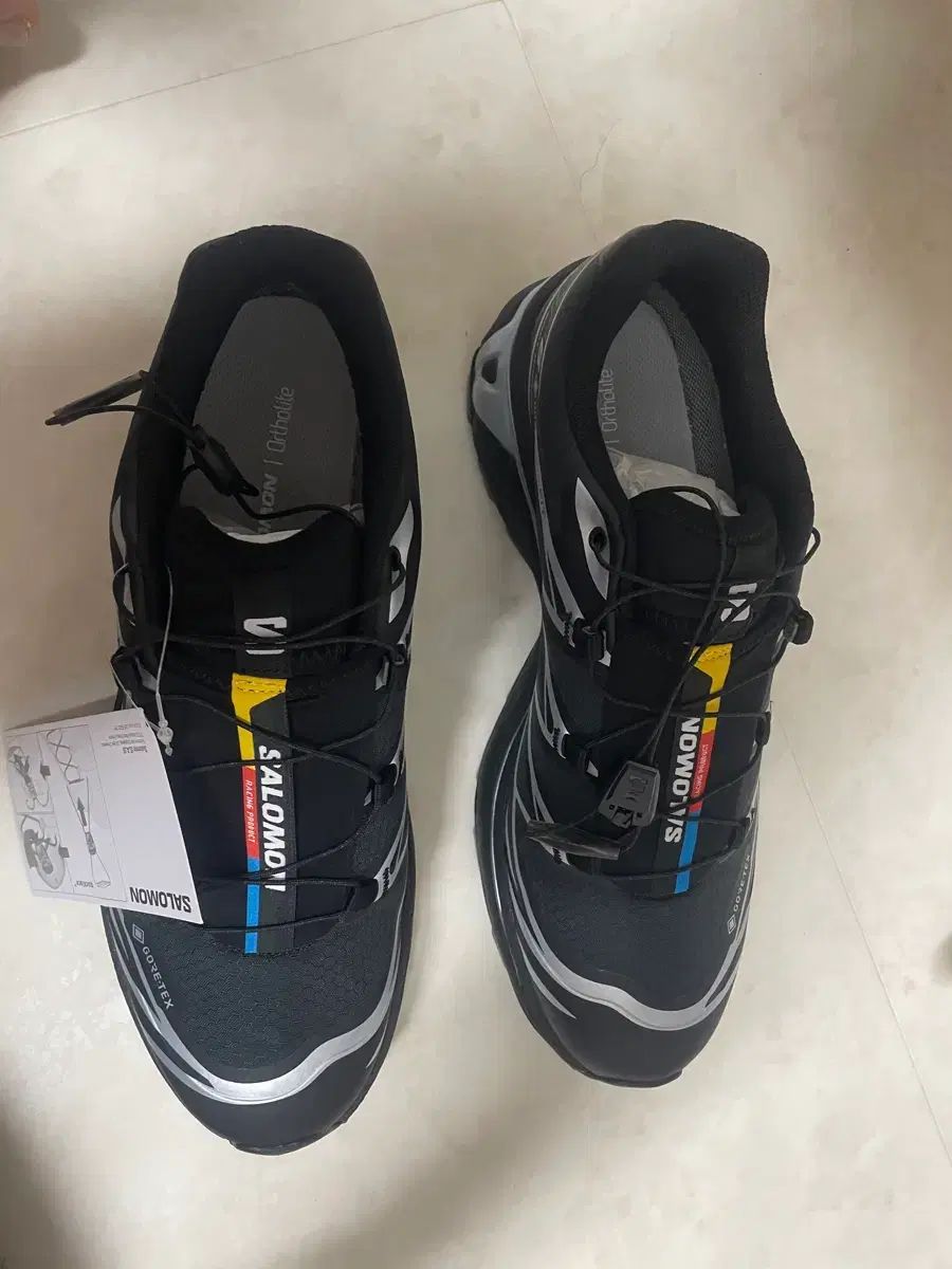SALOMON サロモン ゴアテックス GORE-TEX スニーカー ブラック black 26.5