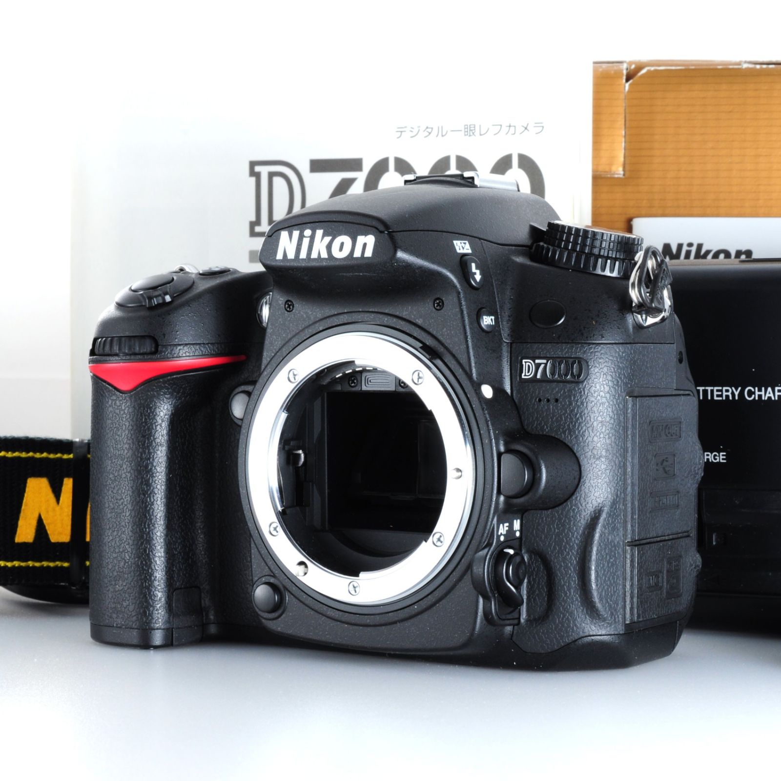 修理前提 撮影枚数355枚【ニコン】Nikon D7000 デジタル一眼レフカメラ 元箱付き バッテリー 充電器付属 #R1212