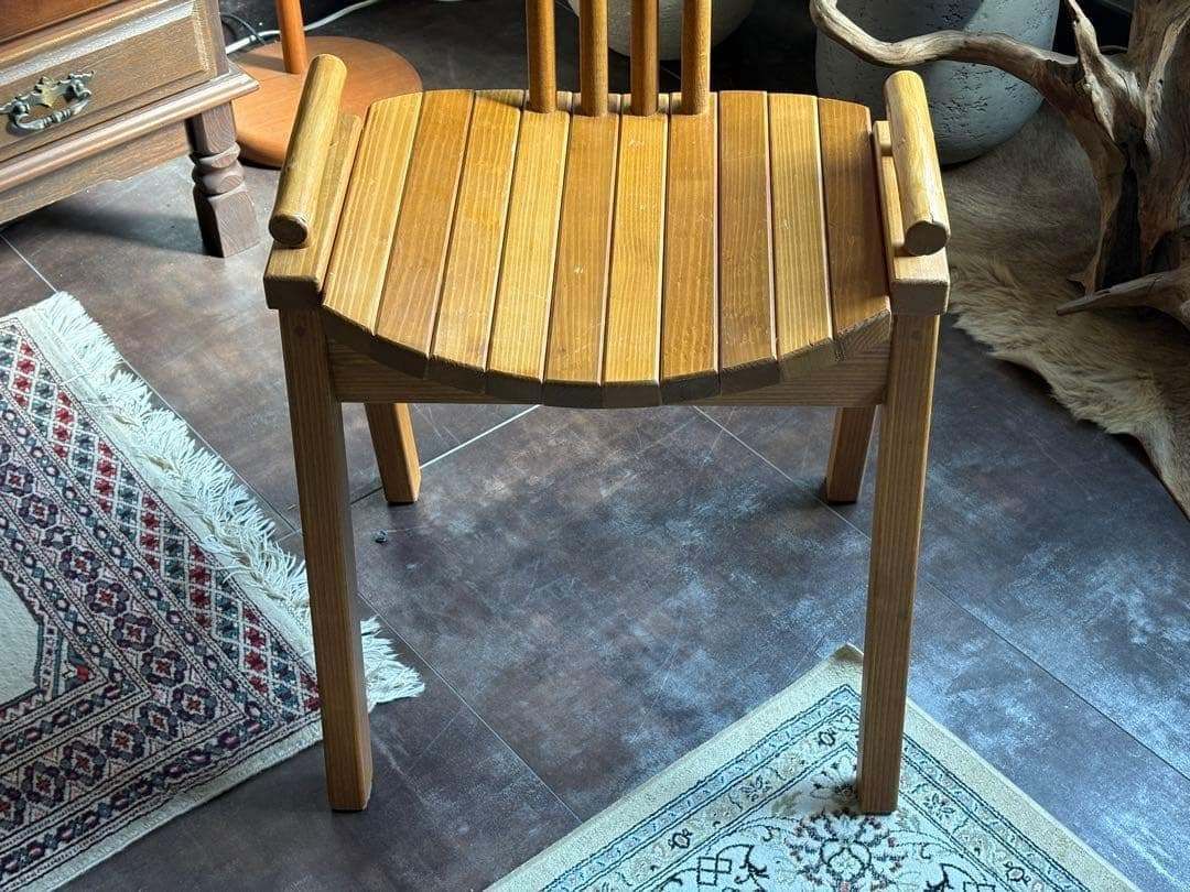 希少　デザイン家具　スポークチェア　木製チェア　個性的　店舗什器　椅子　IK 希少 デザイン家具 スポークチェア 木製チェア 個性的 店舗什器 椅子
