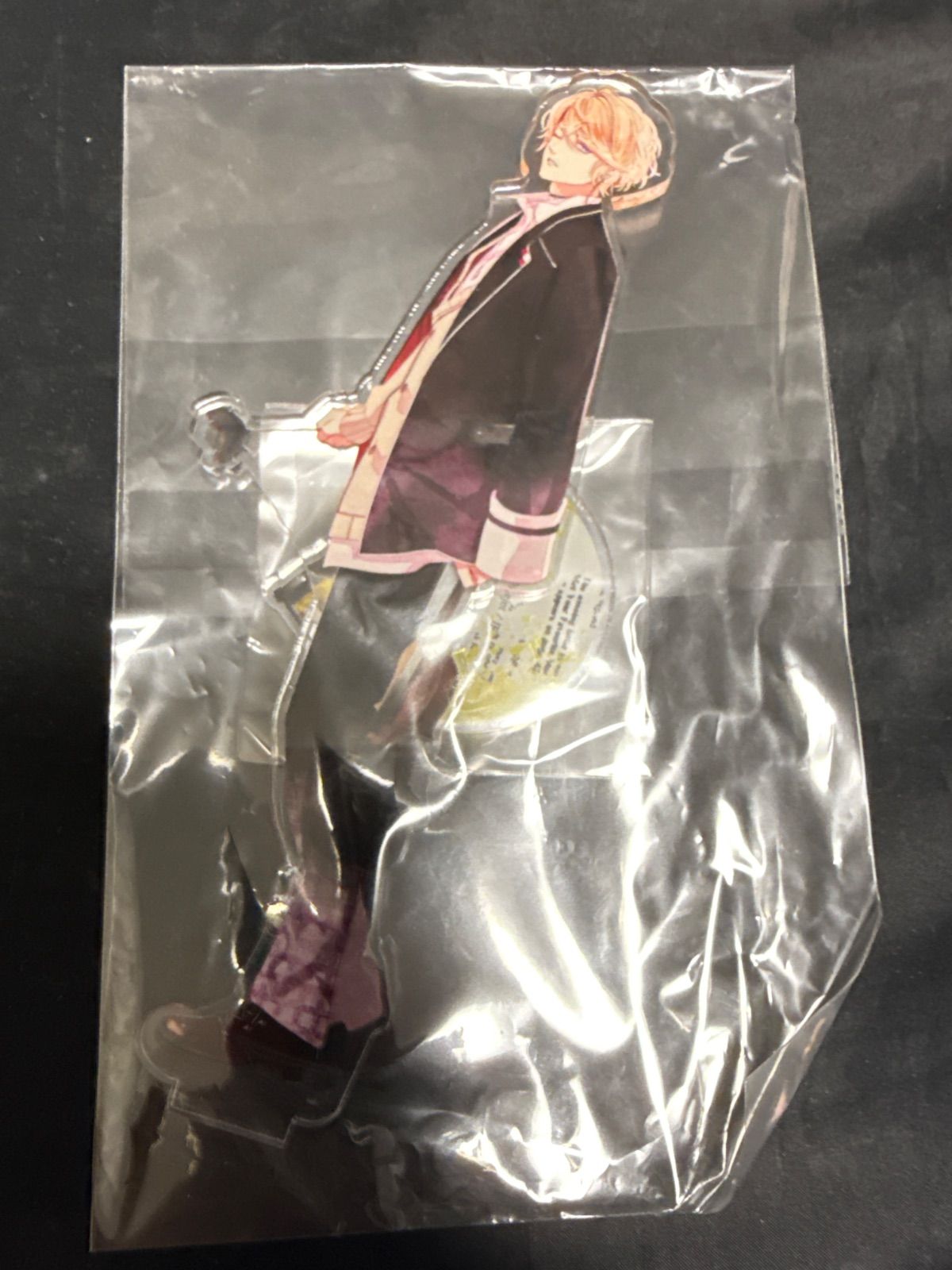 逆巻シュウ アクリルフィギュアスタンド DIABOLIK LOVERS MORE. MORE 