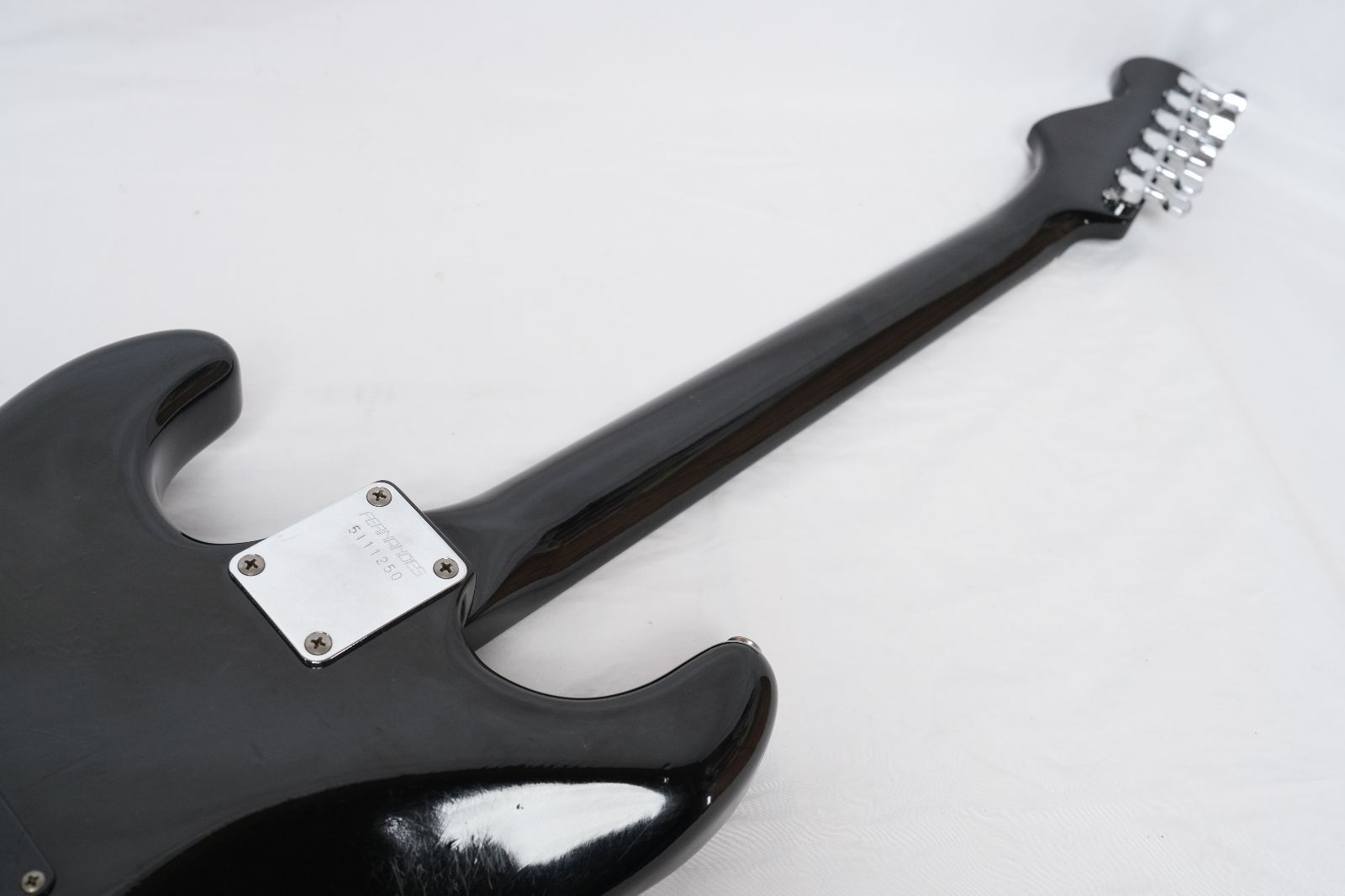 ☆FERNANDES ST-40 ALL BLACK 2H Stratocaster BLACK MADE IN JAPAN 80