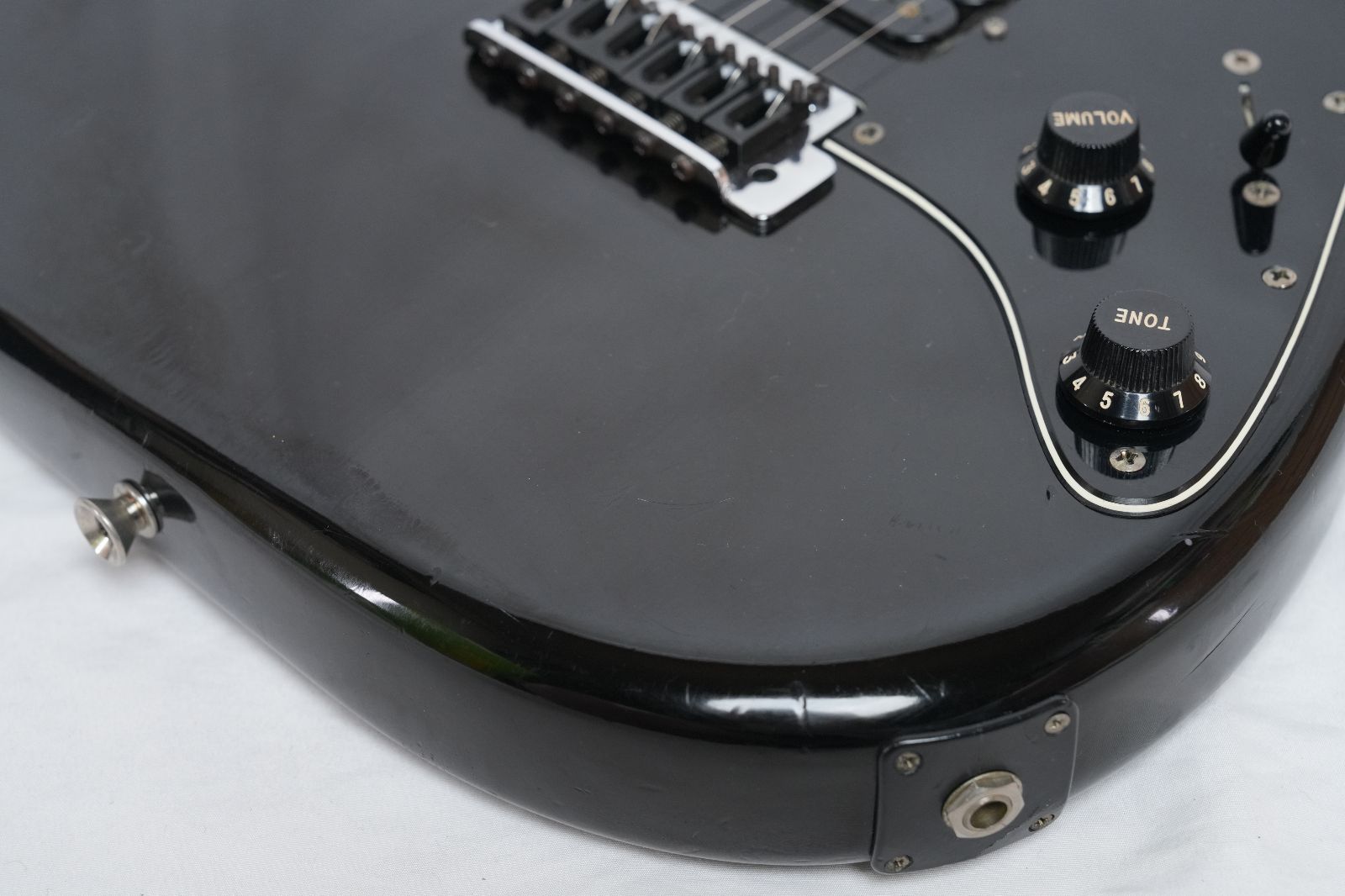 ☆FERNANDES ST-40 ALL BLACK 2H Stratocaster BLACK MADE IN JAPAN 80