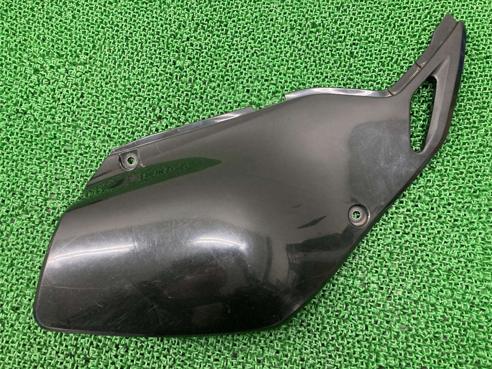 Dトラッカー KLX250 サイドカバー 右 黒 36001-1498 カワサキ 純正 中古 LX250E Bv