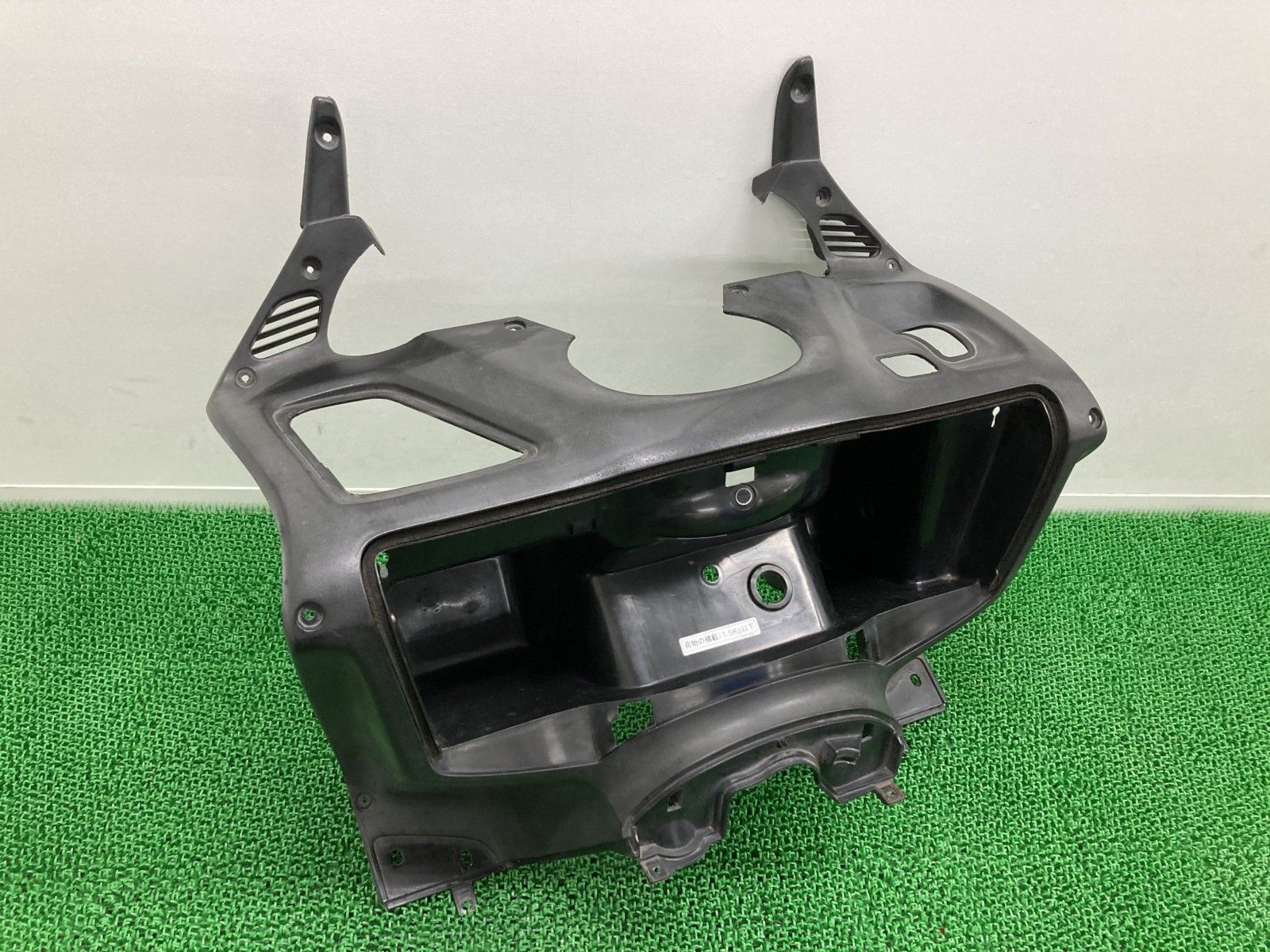 フォルツァ フロントインナーカウル KPB ホンダ 純正 中古 MF06 グローブボックス Iy