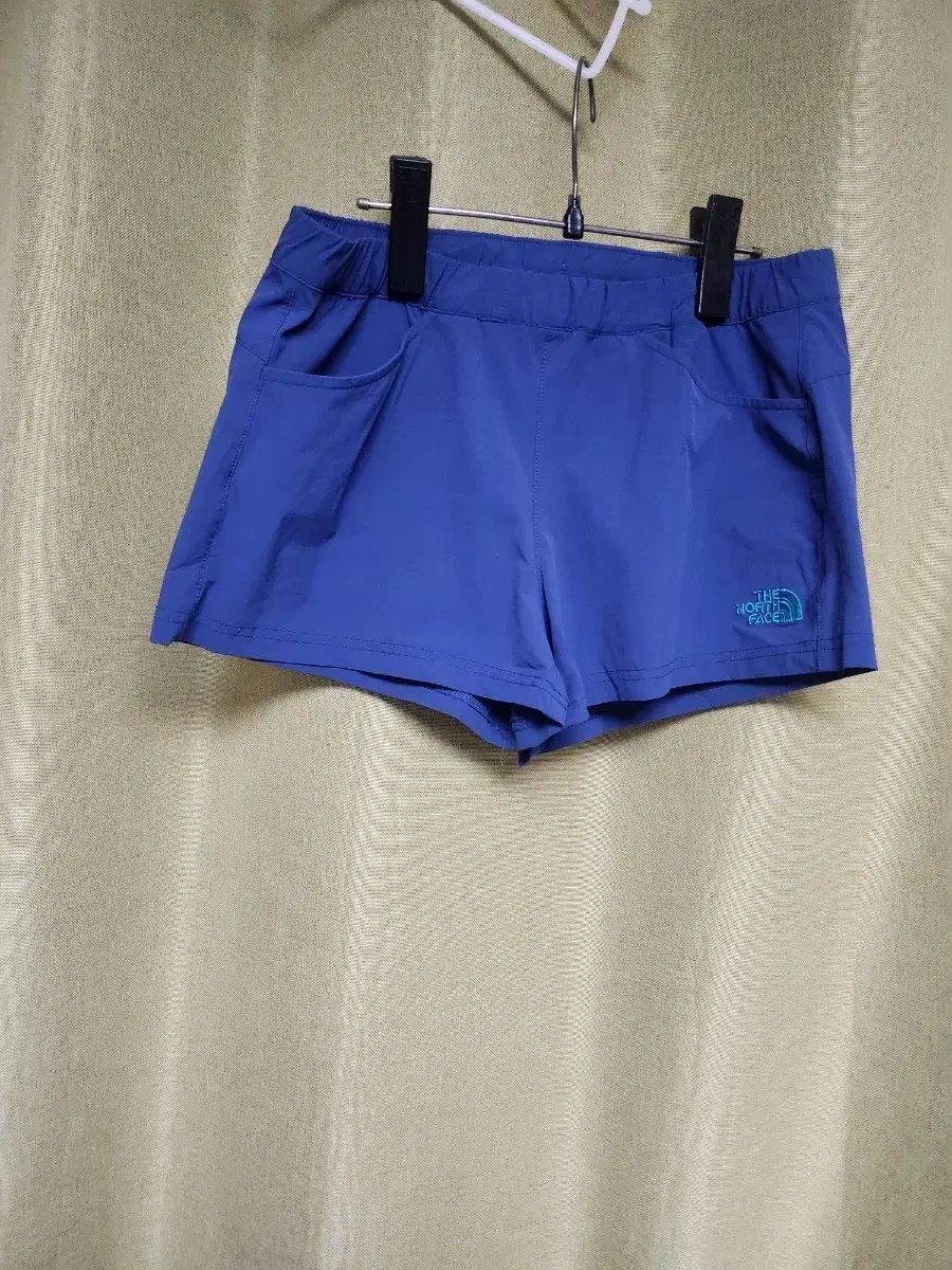 THE NORTH FACE ザノースフェイス レディース ハーフパンツ ブルー