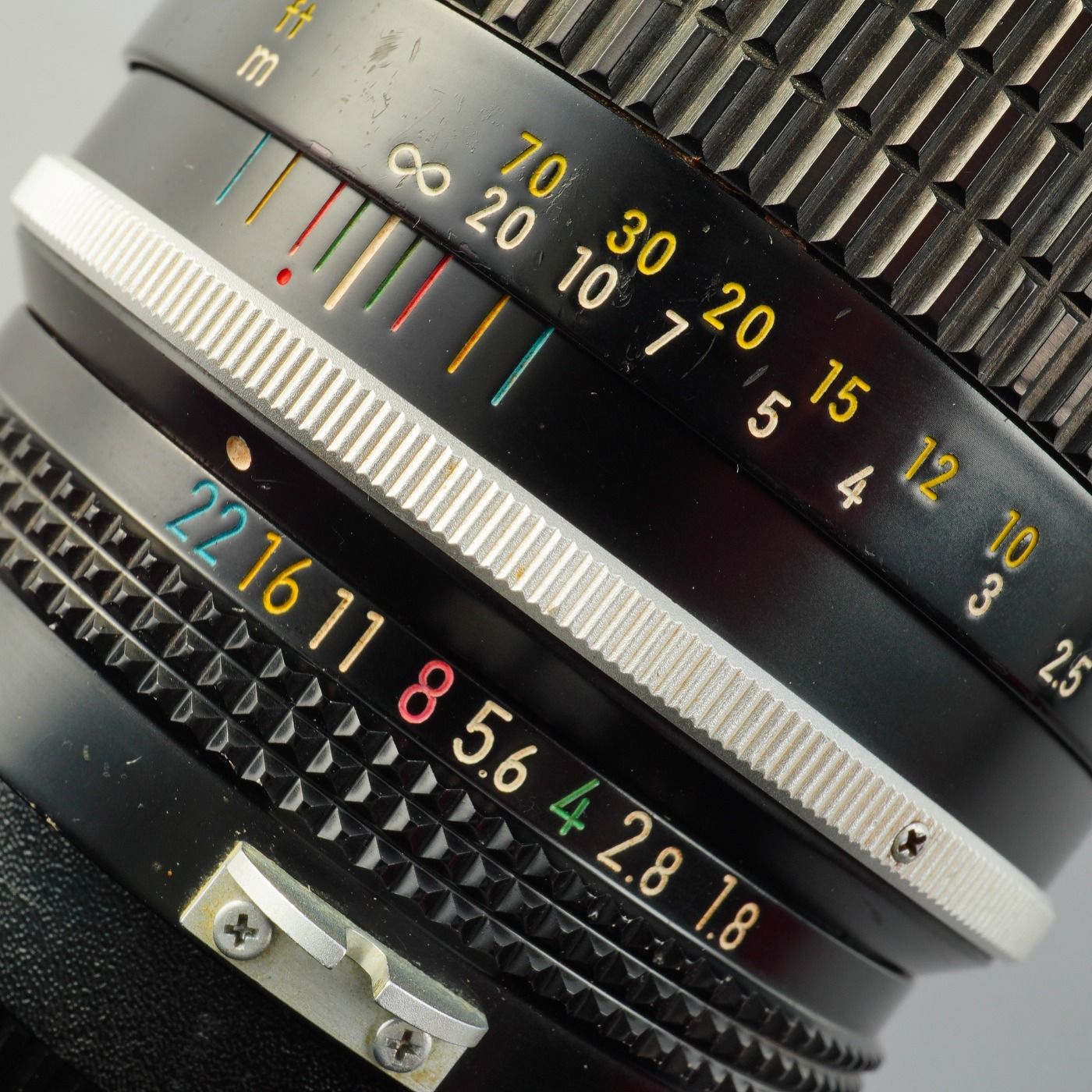 Nikon ニコン 非Ai Nikkor 85mm F/1.8 単焦点レンズ - メルカリ