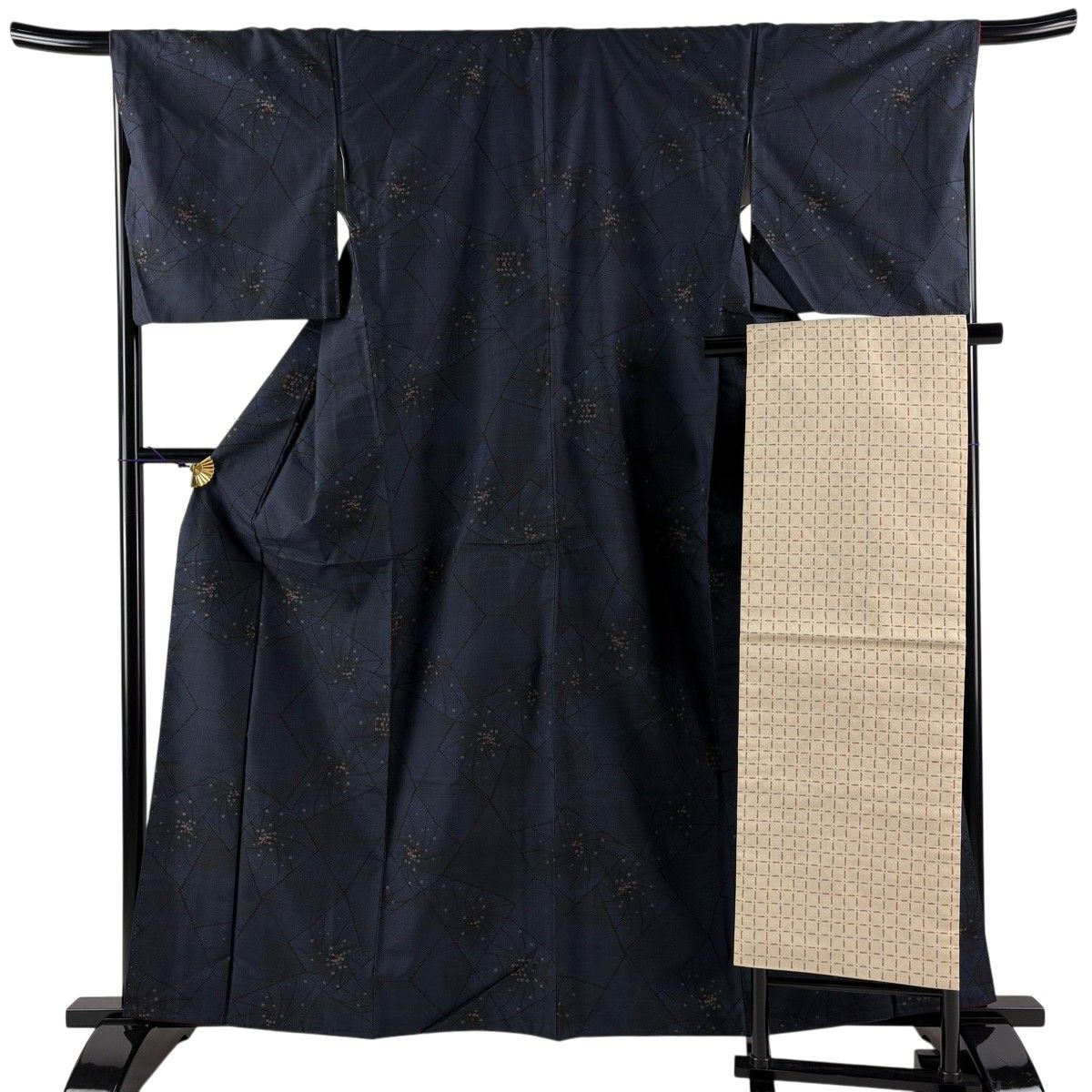 【美品】 大島紬 身丈161cm 裄丈68.5cm L 袷 名古屋帯セット 証紙 幾何学 純泥染 濃紺 正絹 秀品 【中古】