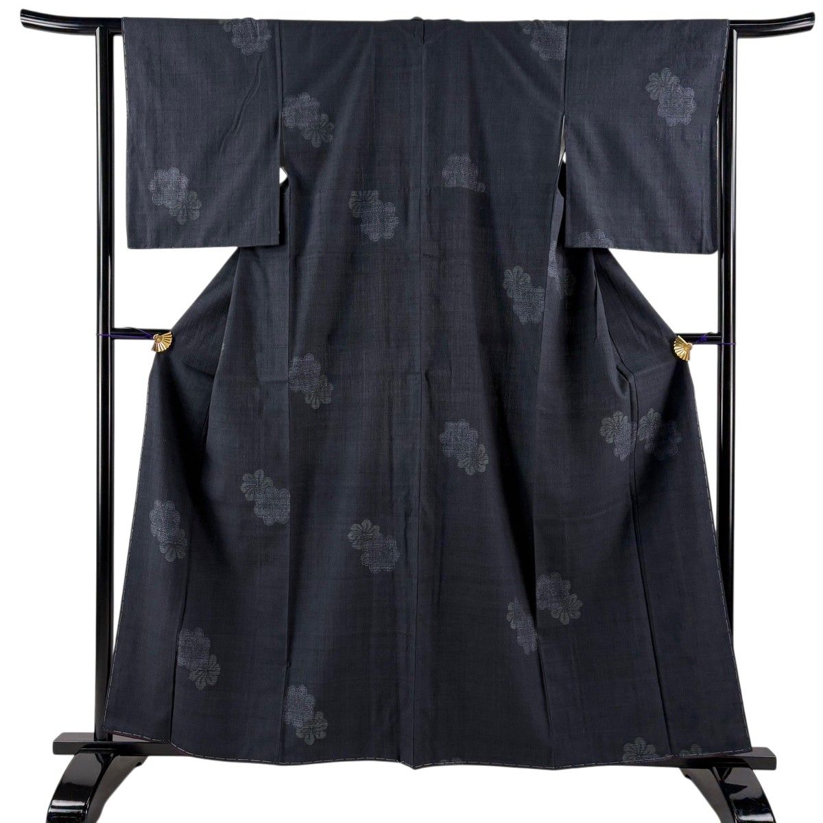 【美品】 結城紬 身丈159cm 裄丈63cm S 袷 奥順 本場結城紬 ますいわ屋 証紙 花 墨色 正絹 逸品 【中古】