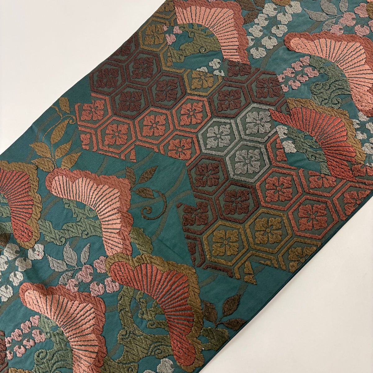 【美品】 袋帯 名品 落款 松 亀甲 深緑 六通 正絹 【中古】 【美品】 袋帯 名品 落款 松 亀甲 深緑 六通 正絹 【中古】