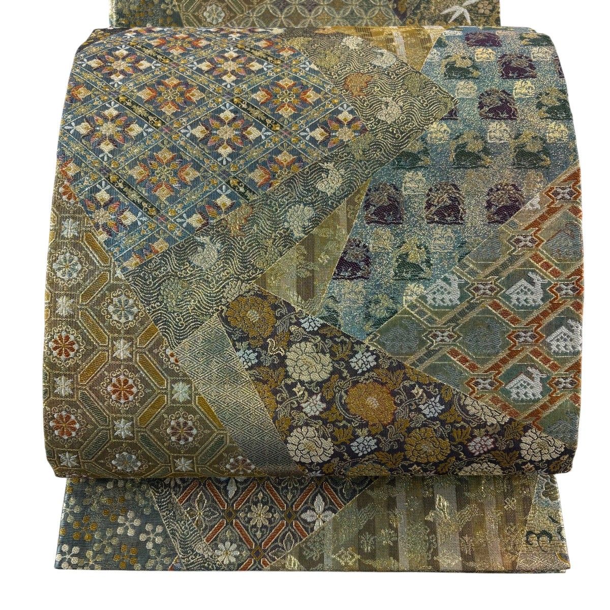 【美品】 丸帯 名品 草花 荒磯 金糸 箔 金色 全通 正絹 【中古】