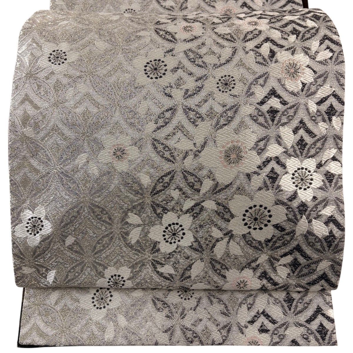 【美品】 袋帯 名品 桜 七宝 唐織 銀糸 灰色 全通 正絹 【中古】