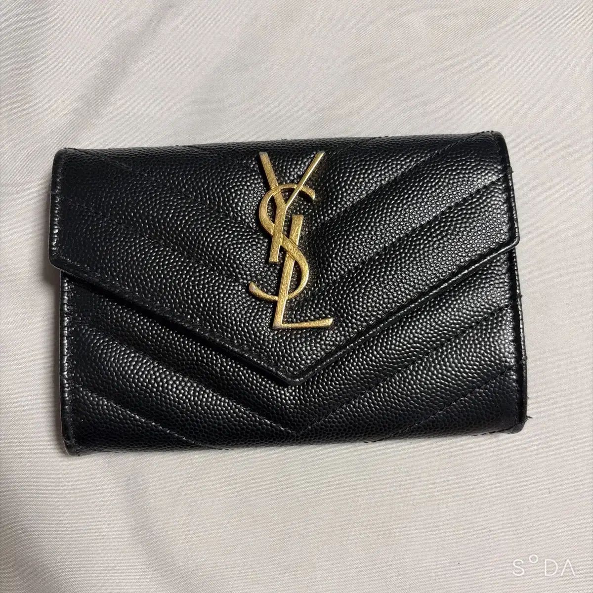 イヴ・サンローラン マトラッセ 財布 (単品)