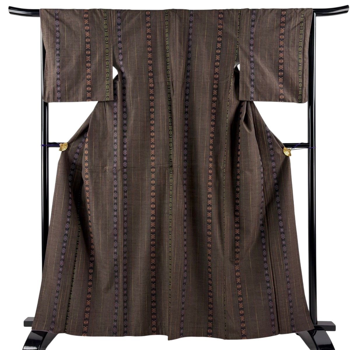 紬 身丈163cm 裄丈65.5cm M 袷 証紙 縦縞 幾何学模様 焦茶色 正絹 名品 【中古】