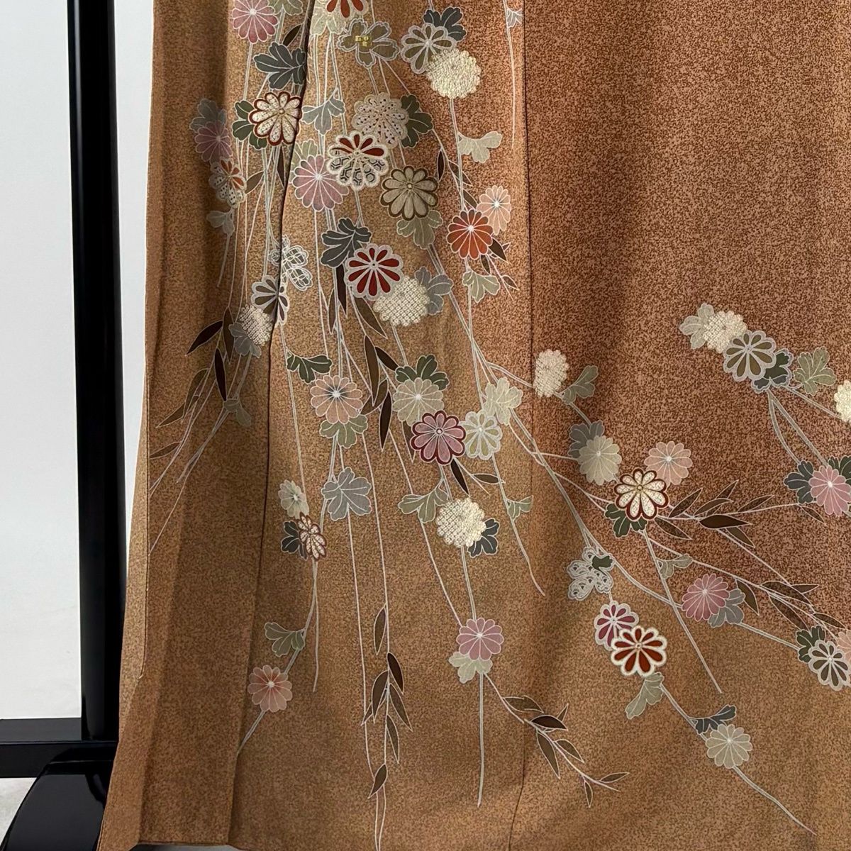 美品】 訪問着 身丈165.5cm 裄丈67cm M 袷 菊 有職文様 金彩 染め分け