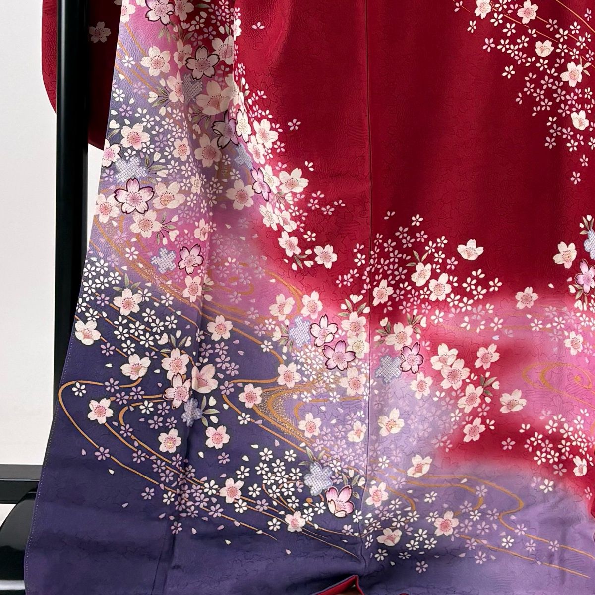 振袖 身丈170cm 裄丈69cm L 袷 桜 流水 金彩 ぼかし 赤 正絹 名品