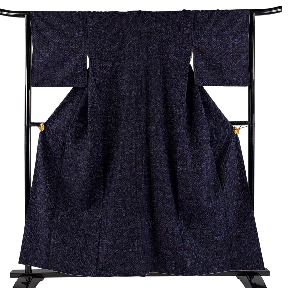 【美品】 紬 身丈156.5cm 裄丈65cm M 袷 草花 幾何学 紫 正絹 秀品 【中古】