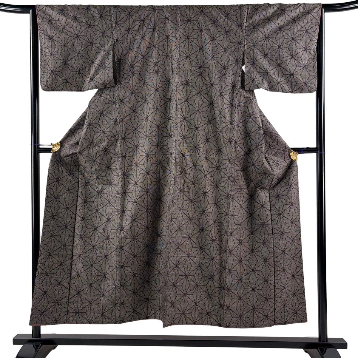 紬 身丈151cm 裄丈64cm M 袷 麻の葉 焦茶色 正絹 秀品 【中古】