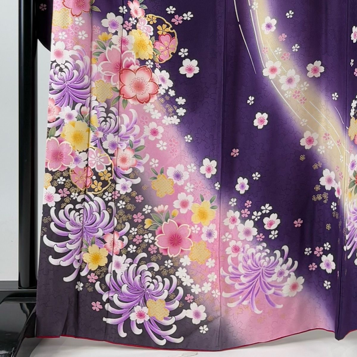 振袖 身丈164.5cm 裄丈67cm M 袷 雪輪 草花 金彩 ぼかし 紫 正絹 秀品