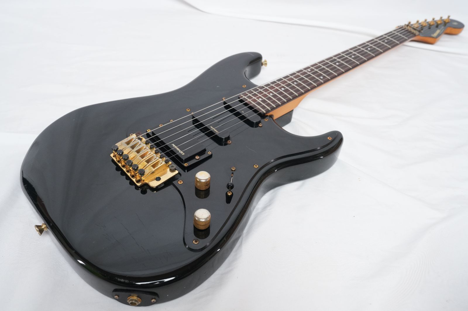 ☆FERNANDES☆FST-55 BLACK 難有り ミディアムスケール ストラト
