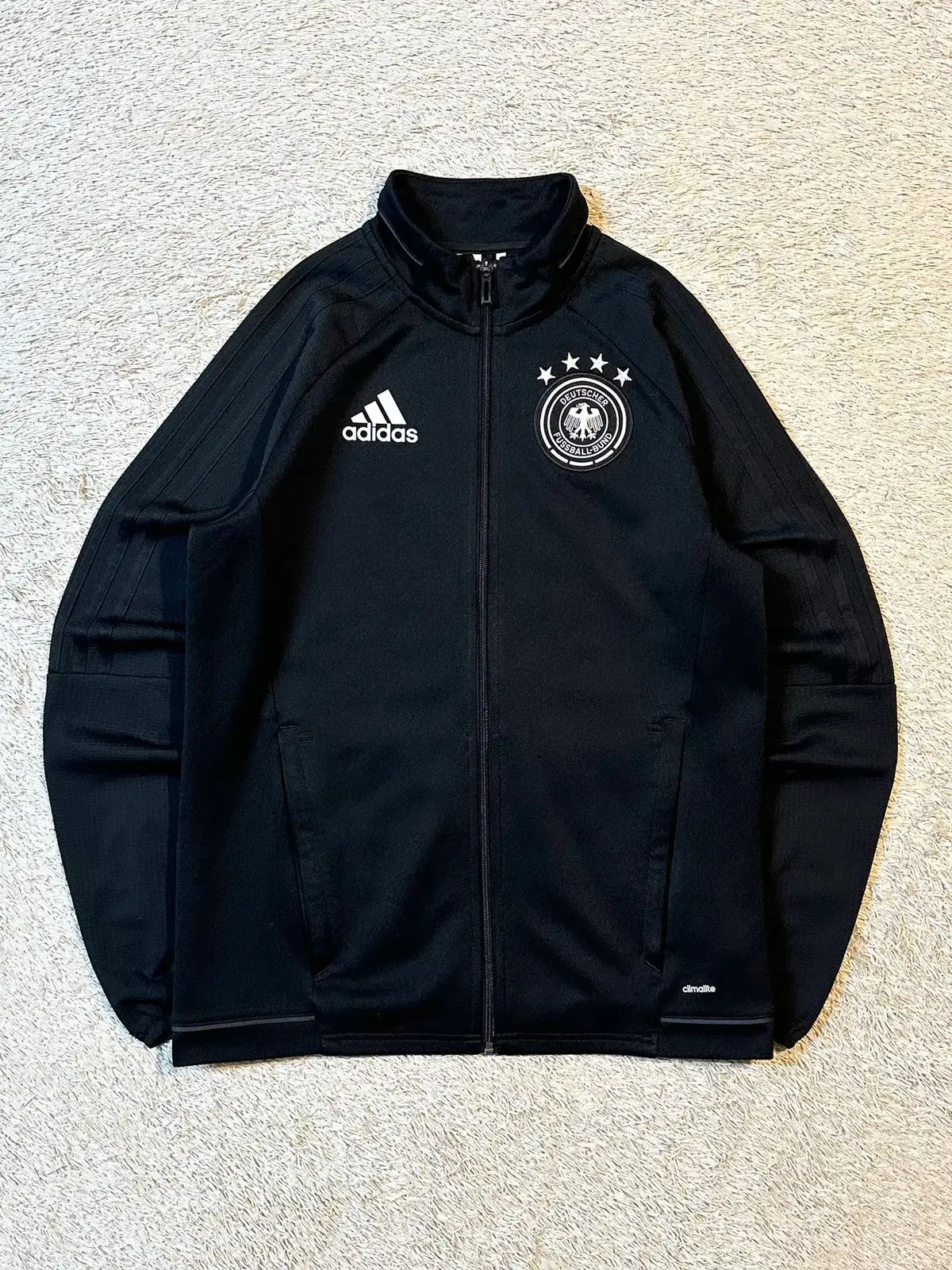 ウィメンズ S 必須アイテム) adidas ドイツ オールブラック トラックジャージ ジャージ